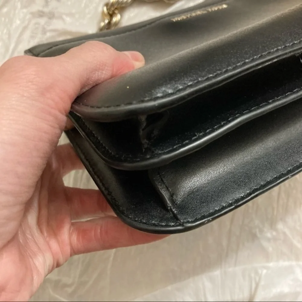 Michael kors black leather shoulder bag “cool”